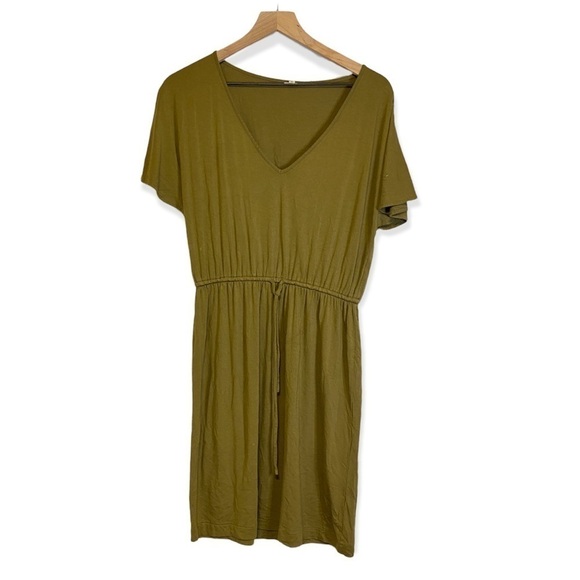 J Crew Olive Green tie front v neck dress size XS. Fits up to a size small - Picture 2 of 7
